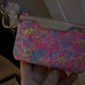 Two Lilly accessories